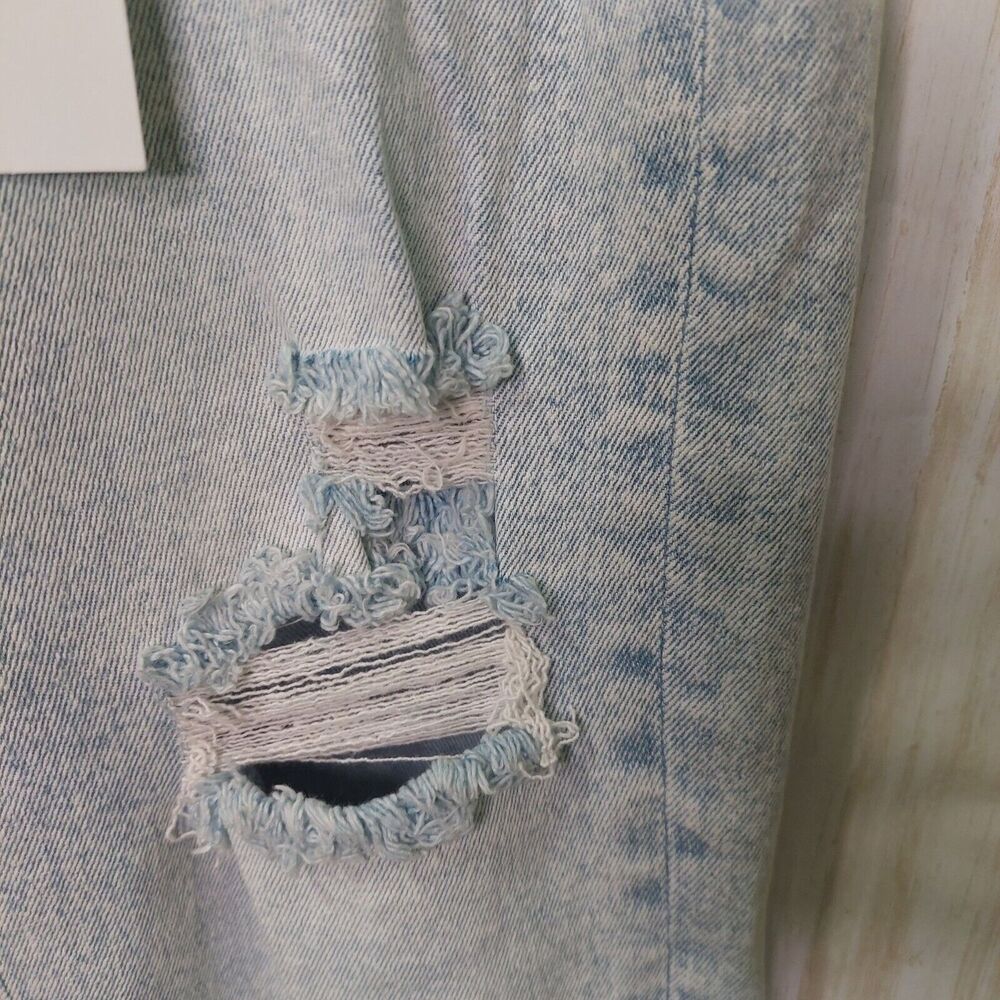 Vigoss Women's Stevie Crop Straight Jeans Light Wash~Distressed~Stretch~ Size 28 - Picture 11 of 16